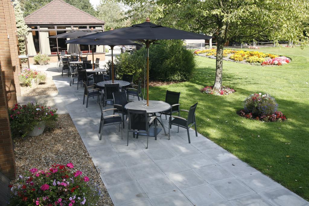 Cambridge Bar Hill Hotel, BW Signature Collection Ristorante foto